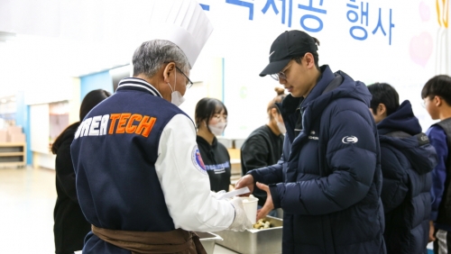 이성기 코리아텍 총장 기말고사 학생들에게 간식