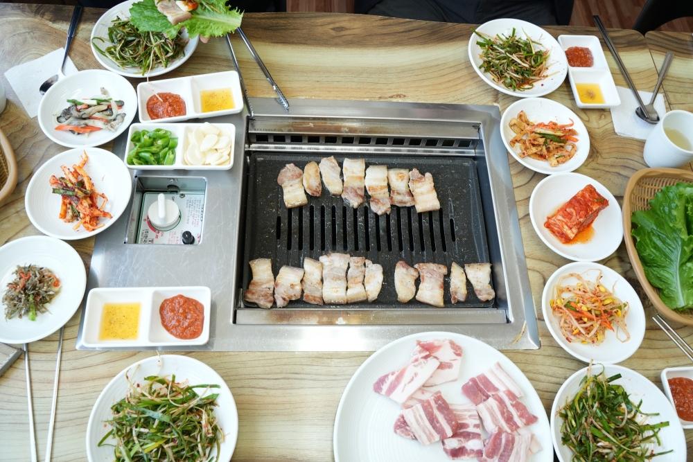 [후원의 집]한기대 근처에서 가장 신선하고 맛있는 삼겹살 가게, 부부가든