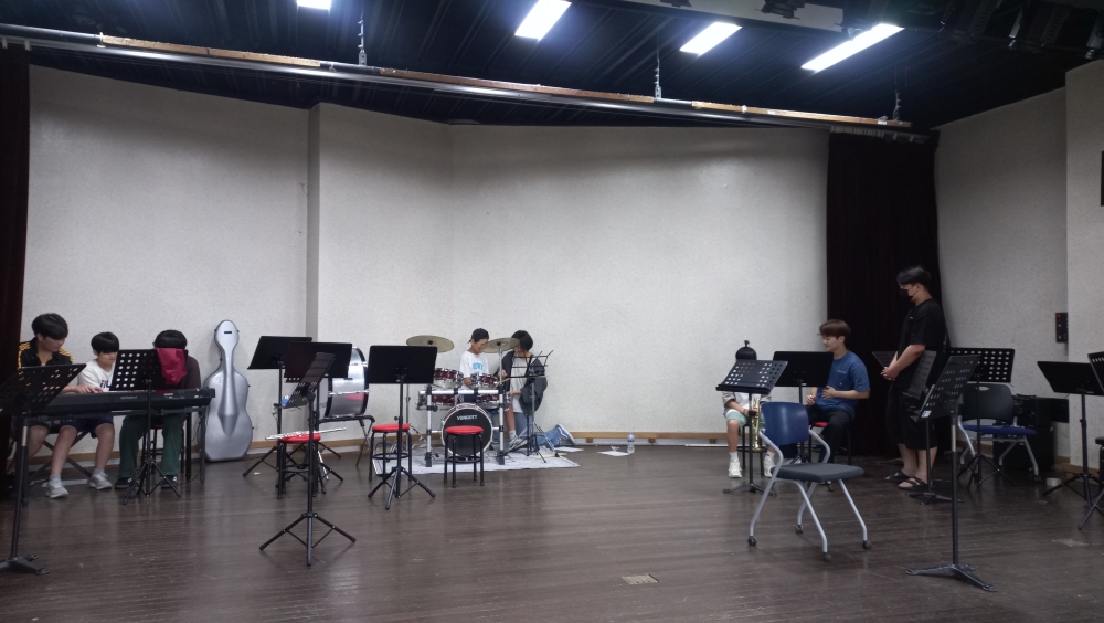 한국기술교육대 동아리 학생들 지역 아동센터 초등학생 대상 재능기부